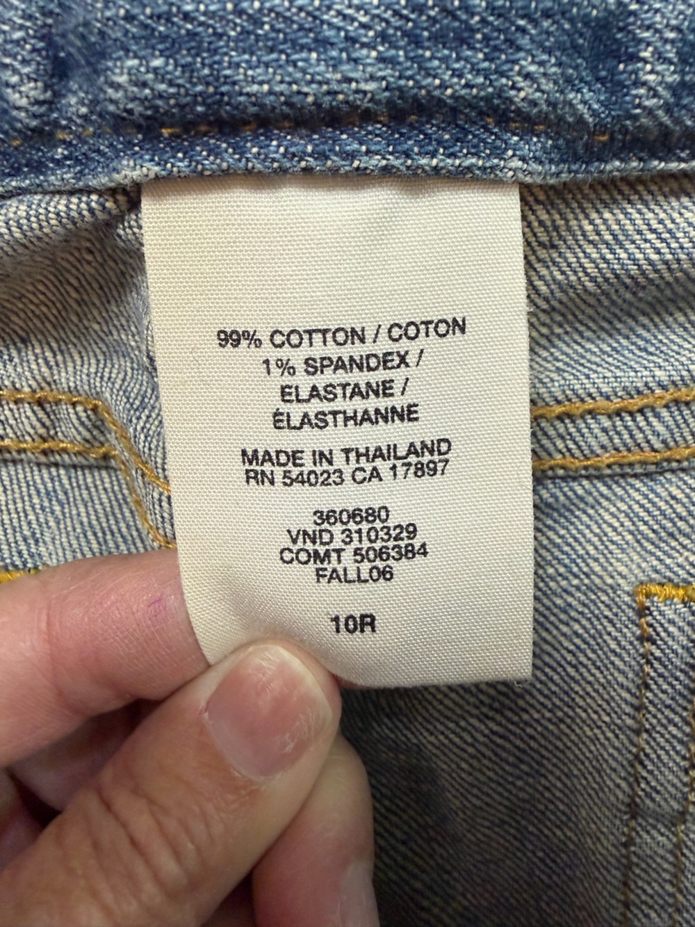 Gap Low rise boot cut curvy size 10 - Picture 13 of 14